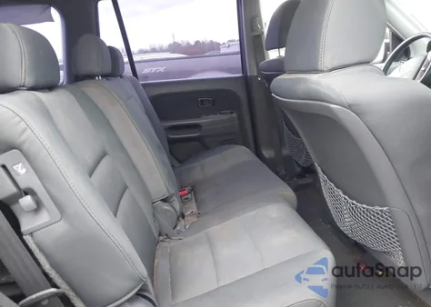 2007 Honda Pilot Lx z USA, uszkodzony, nr VIN 5FNYF28197B001153